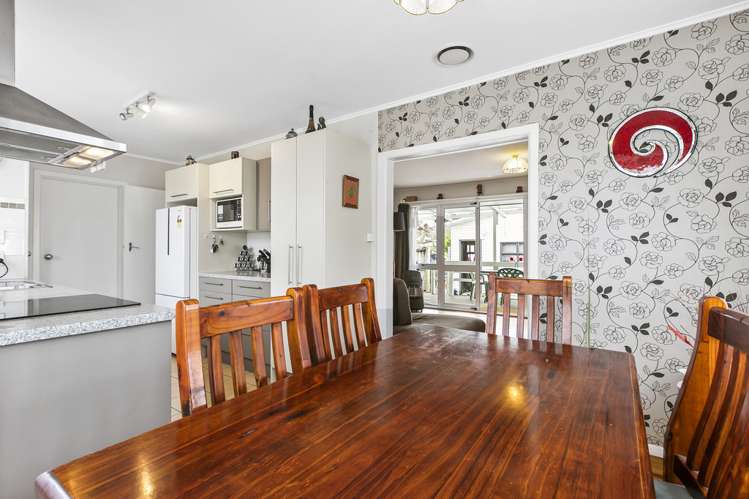 1/166 Clevedon Road Papakura_4