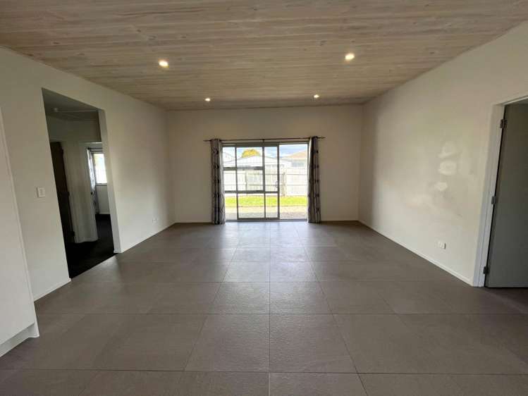 7 Farwood Drive Henderson_2
