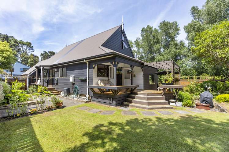 3 Lombardy Place Whalers Gate_29