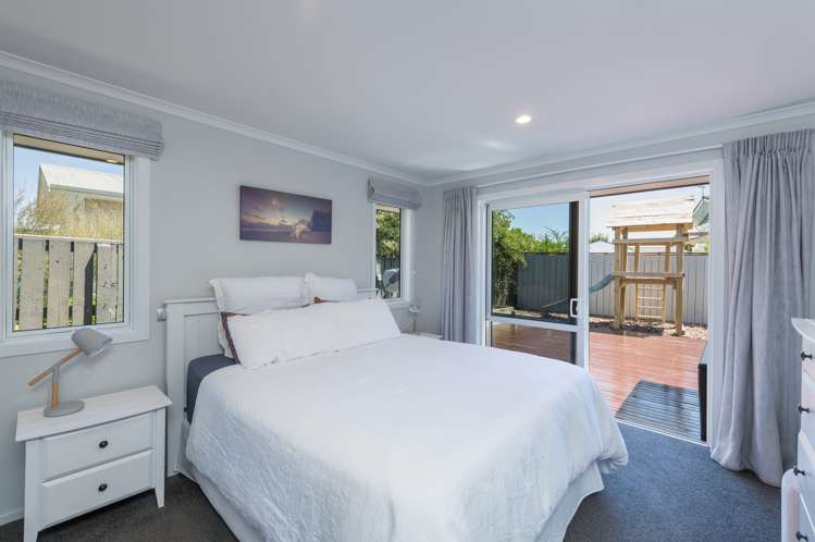 29 Leicester Street Stoke_10