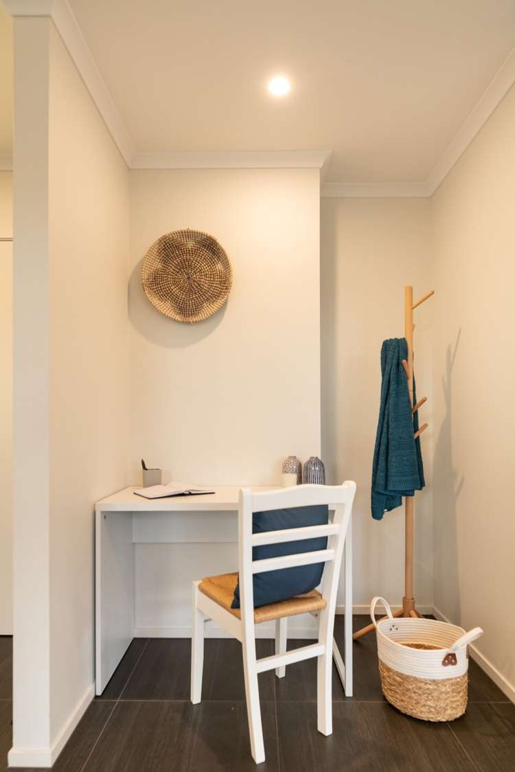 6 Antrim Glade Welcome Bay_10