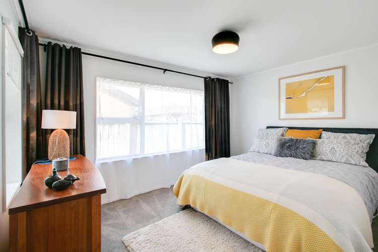 2 Fern Grove Taradale_11