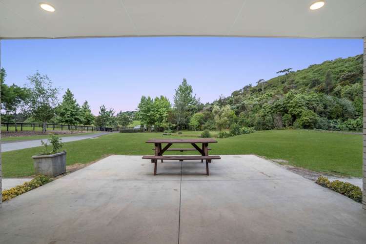 80 Old Barn Road Opaheke_2