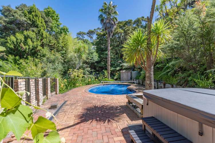 110 Attwood Road Paremoremo_14