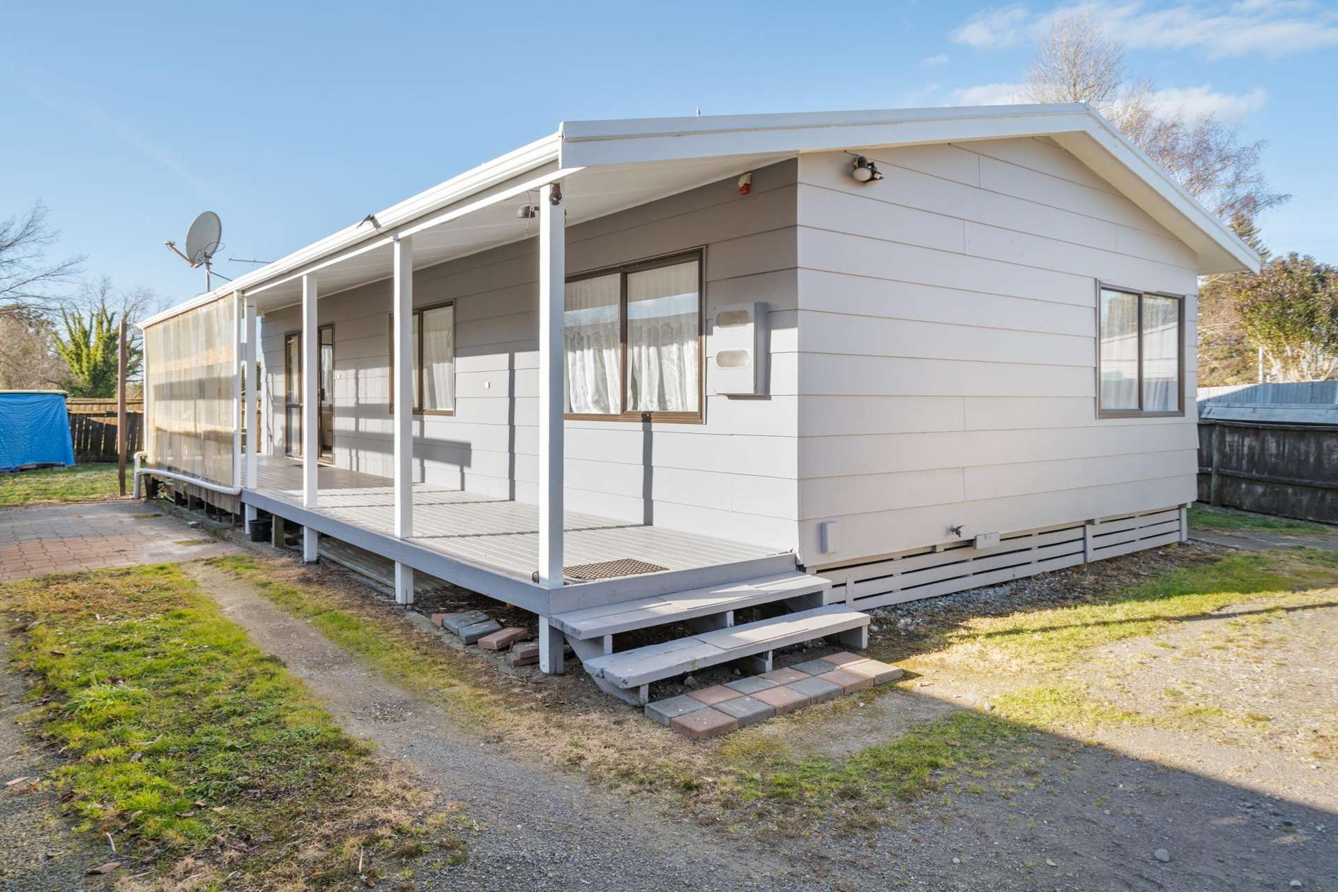 17B Grayson Avenue Mangakakahi_0