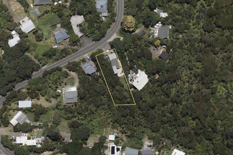 70 Seaview Road Piha_30