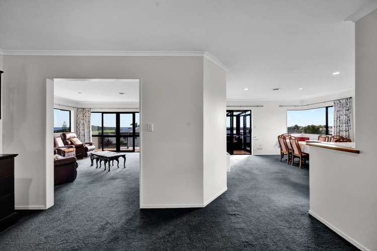 97 Parklands Avenue Bell Block_10