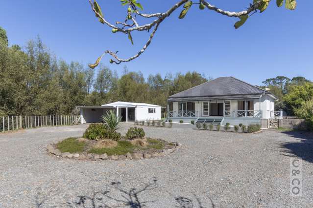 231 Waitakere Road Taupaki_4