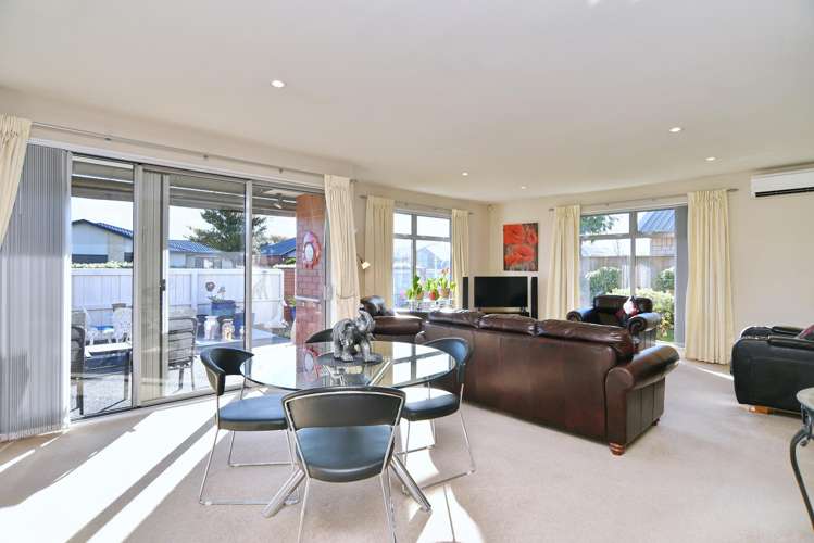 6 Saint Florian Place Woolston_8