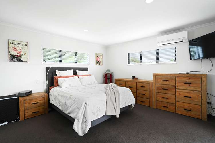 4 Malbec Place Rototuna_10