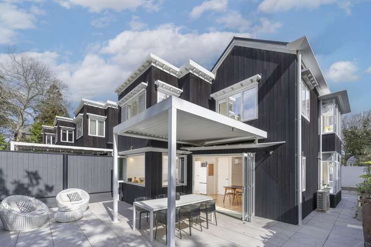 4/13 Hepburn Street Freemans Bay_3