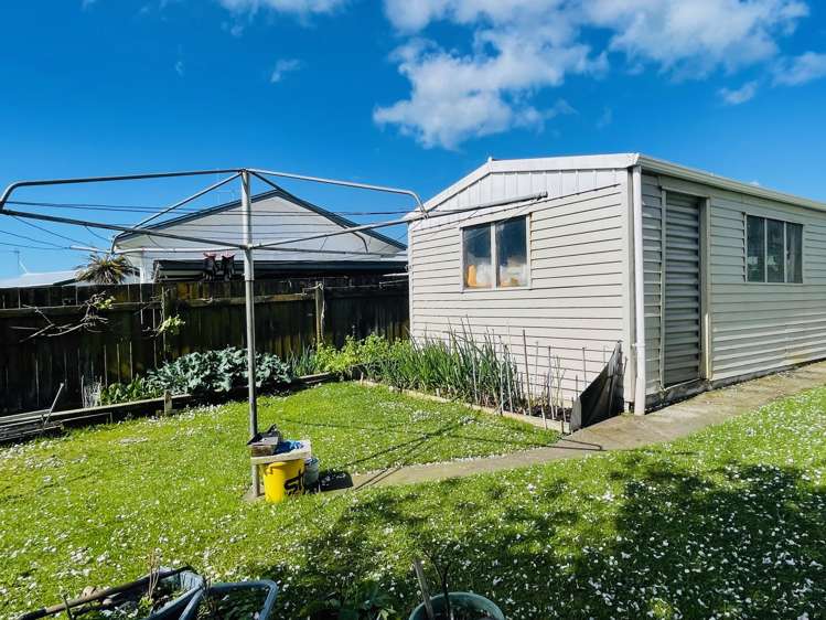 9 Gray Avenue Te Puke_14