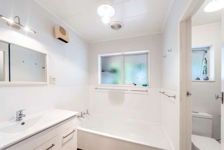 40a Churchill Avenue Richmond_14