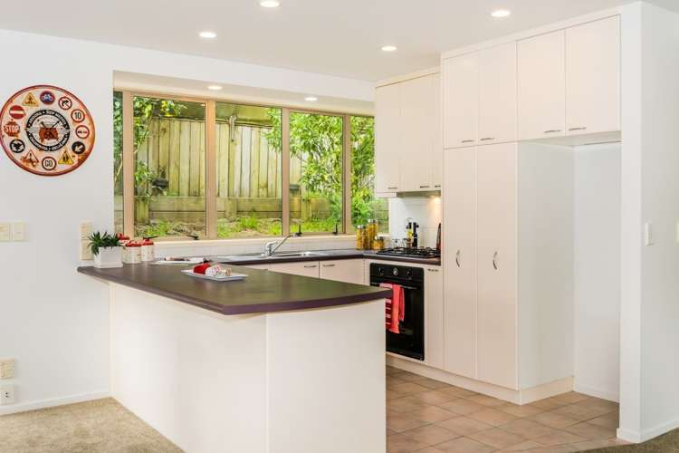 2/284 Glenfield Road Glenfield_11