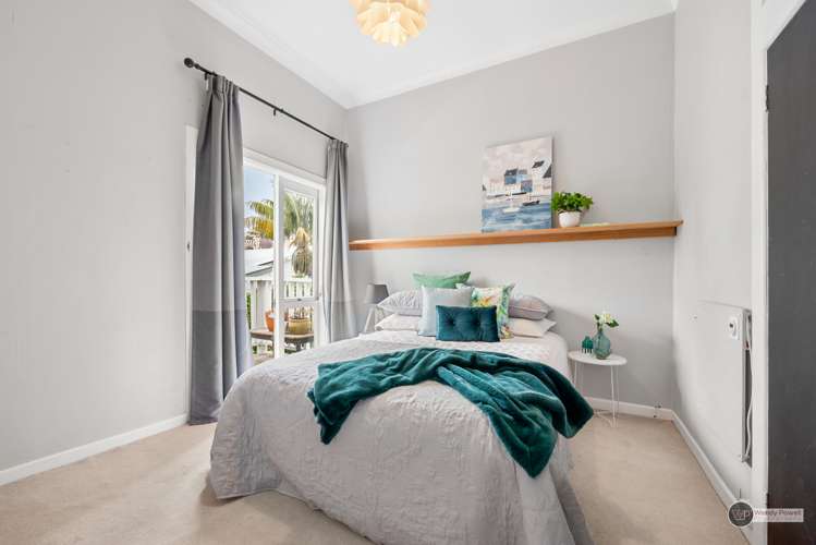 18 Thompson Street Mount Cook_16