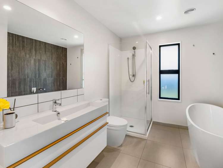 8 Whitehorn Drive Lincoln_25