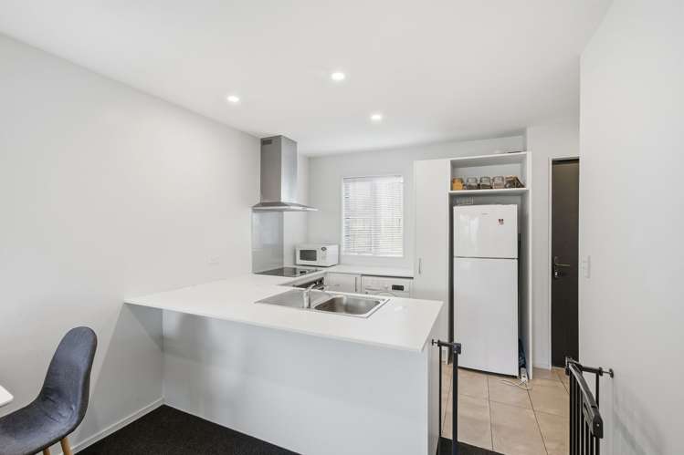 51/10 Buffon Street Waltham_2