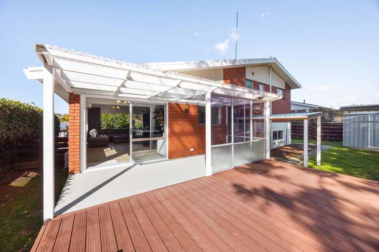 5 Lorraine Place Glenview_9