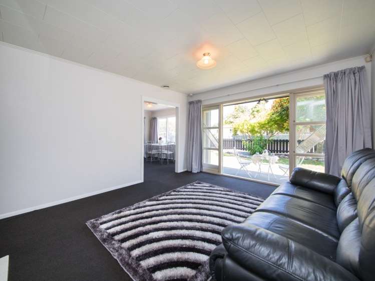 9 Queen Street Feilding_11