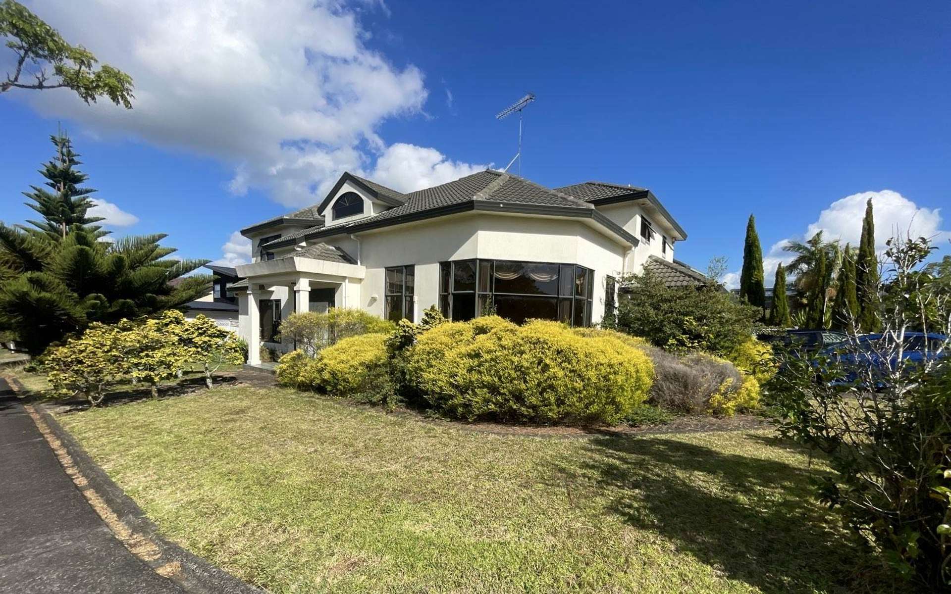 8 Norman Lesser Drive St Johns_0