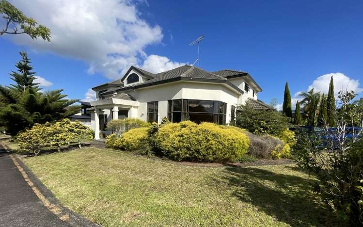 8 Norman Lesser Drive_0