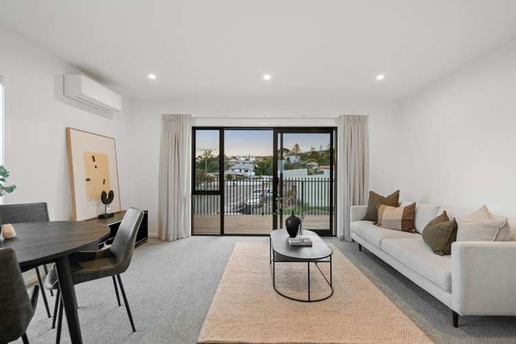 3/3 Vesty Avenue Hillcrest_6