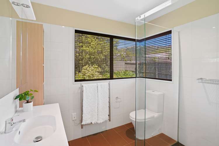 9 Karen Lane Beckenham_11