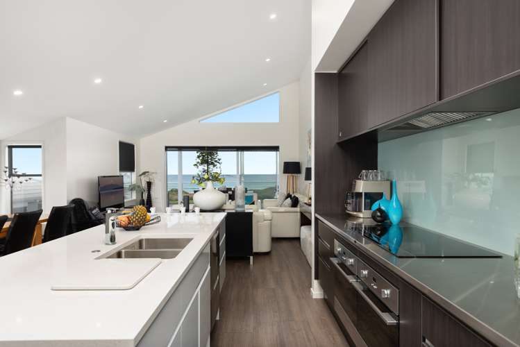 173 Marine Parade Mount Maunganui_10