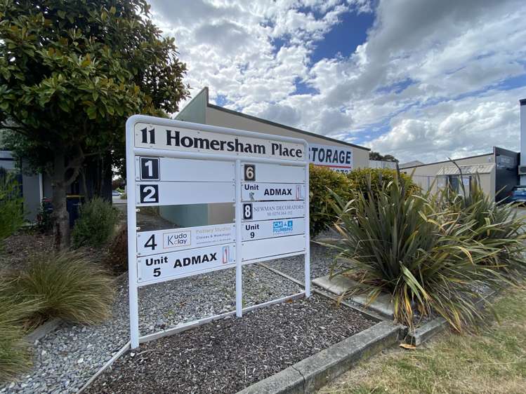 1 & 2/11 Homersham Place Burnside_14