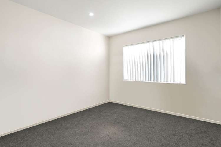 23a Derwent Crescent Titirangi_11