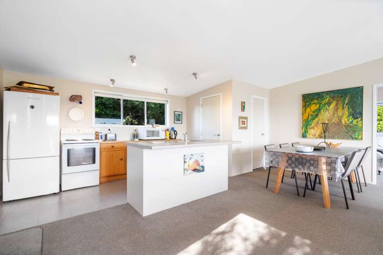 974 Cove Road Waipu_9