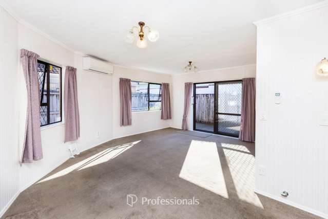 3/28 Logan Street Ebdentown_3