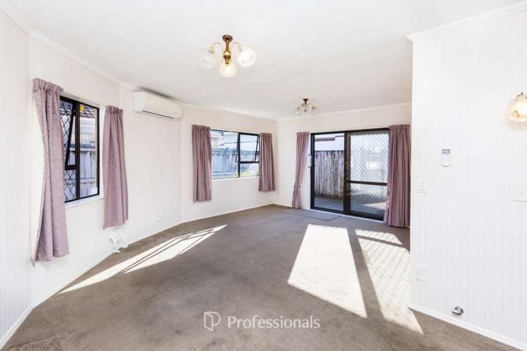 3/28 Logan Street Ebdentown_3