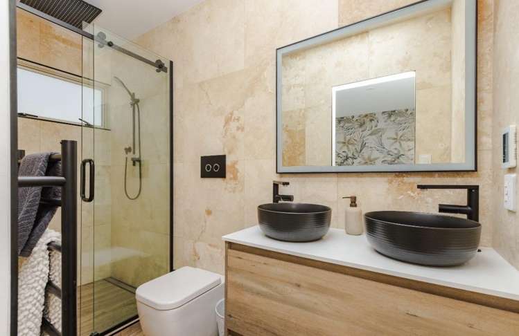23 Curries Road Hillsborough_14
