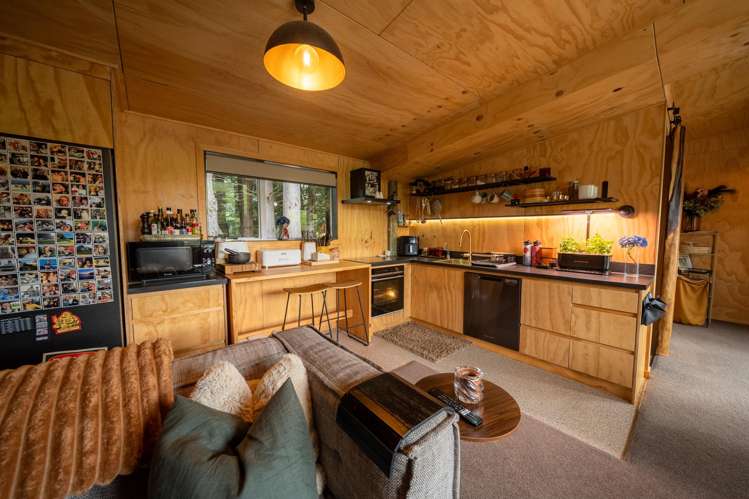 84 Cover Street Lumsden_15