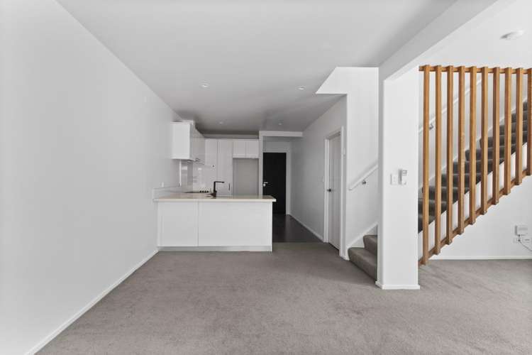 2/36 Blackburn Street 1067_2