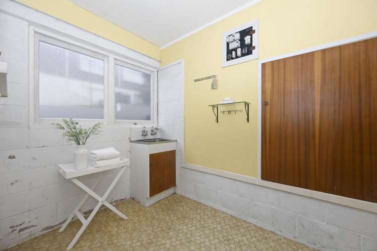 2/240 Onewa Road Birkenhead_12