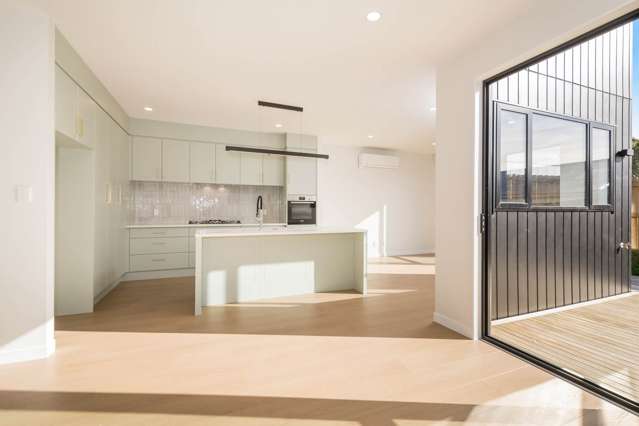 B/27 Nutsey Avenue Northcote_4