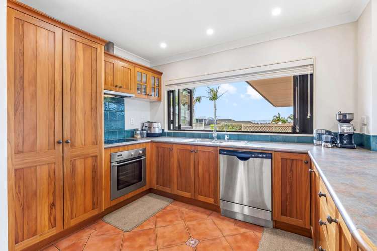 101 Grovenor Drive Orewa_7