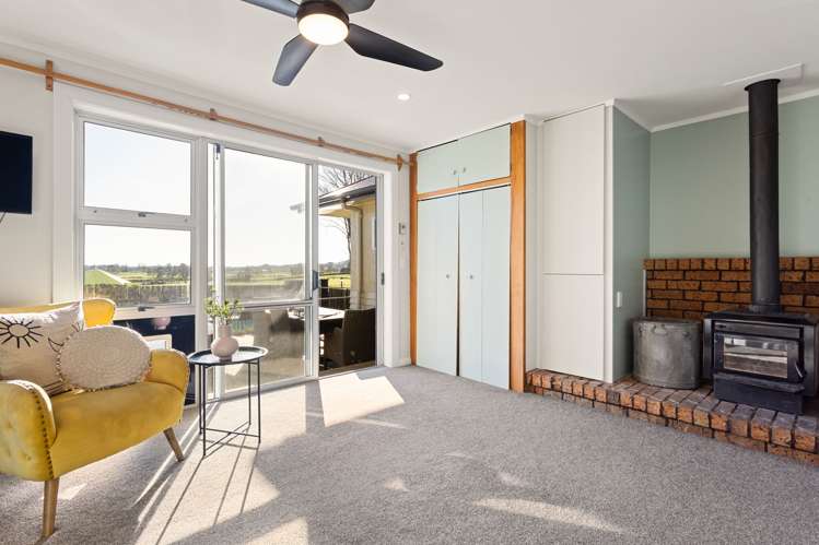 80 Robinson Road Rotoorangi_11