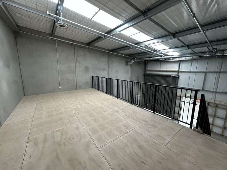 Unit 4, 253 Ihumatao Road Mangere_5