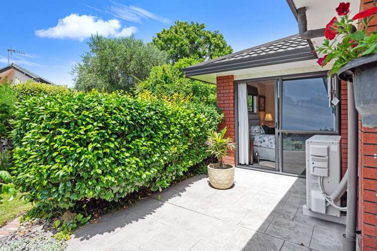 10 Bishops Close Greenmeadows_15