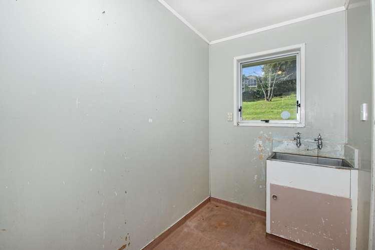 29 Charles Street Te Kamo_15