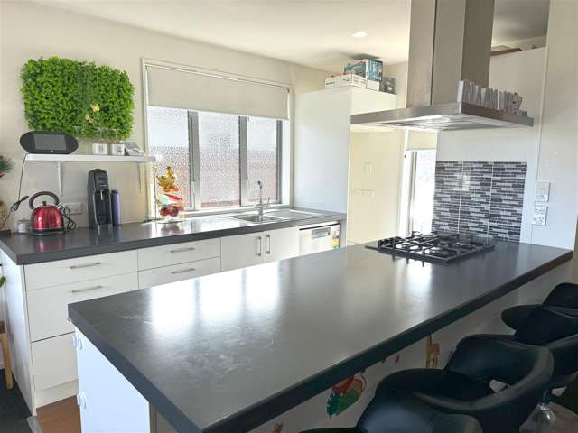 154A Coulson Road Paroa_3