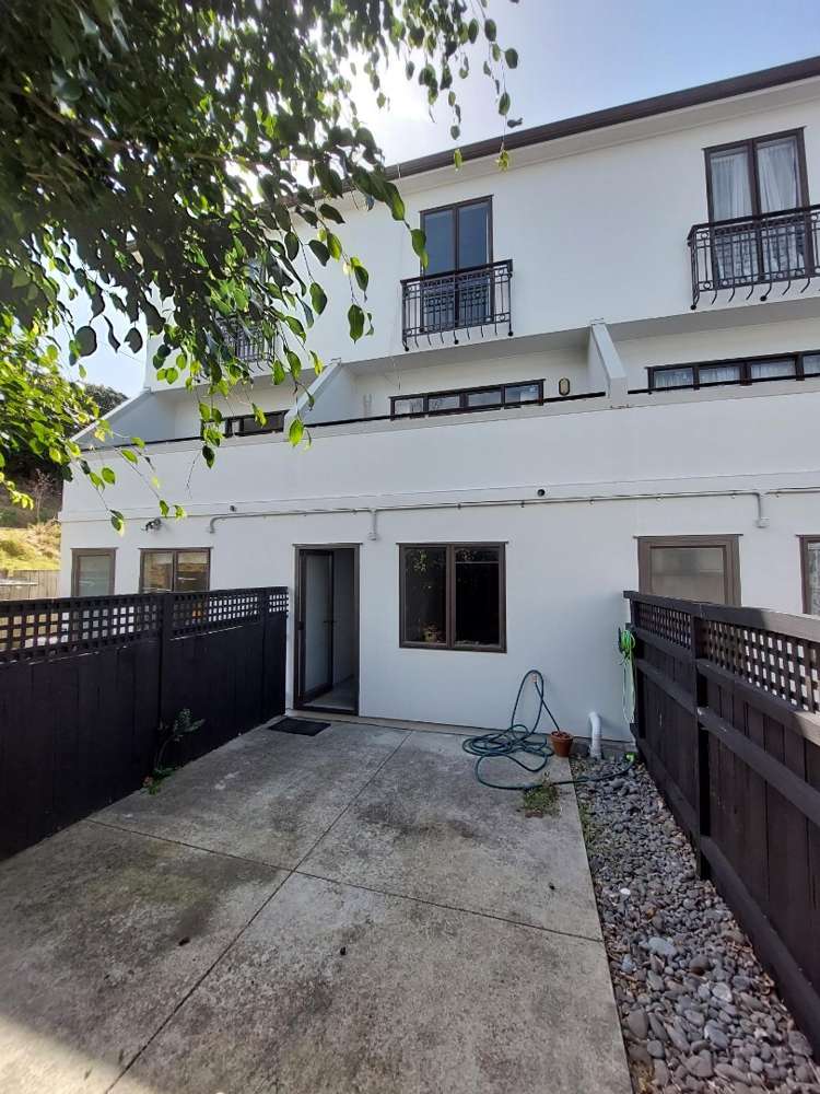 9/27 Rossmay Terrace Mount Eden_1