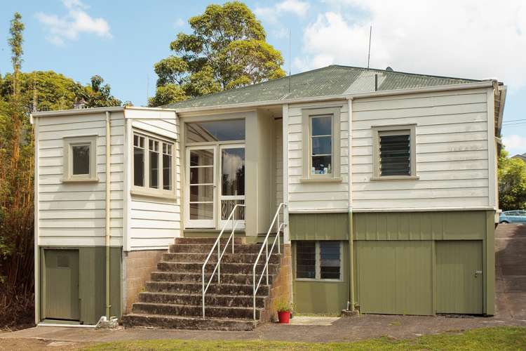 8 Mewburn Avenue Mount Eden_16