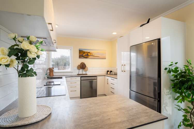 57 Mould Street Waitara_4