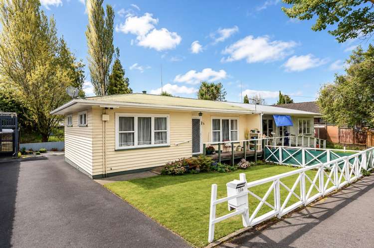 126 Clyde Street Hamilton East_20