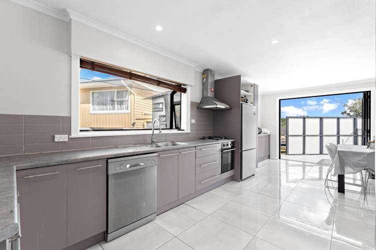 18 Murray Road Te Atatu Peninsula_9