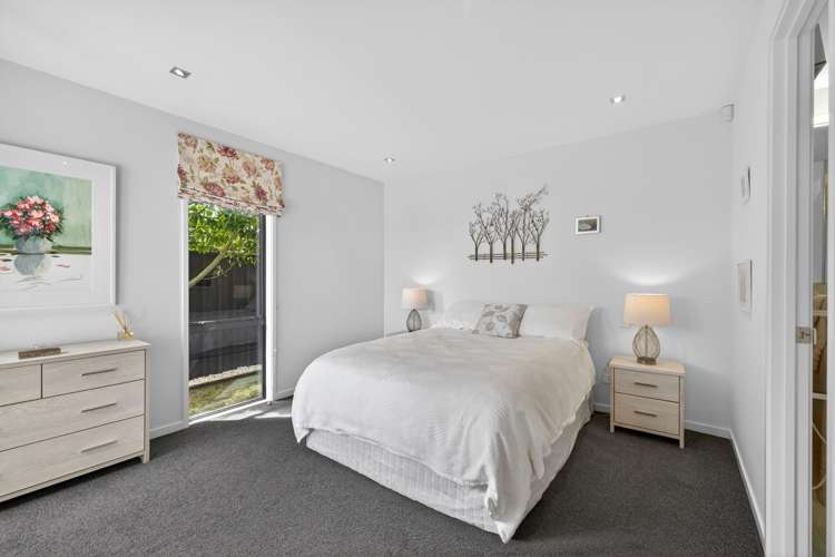 17 Waterstock Way Parklands_17